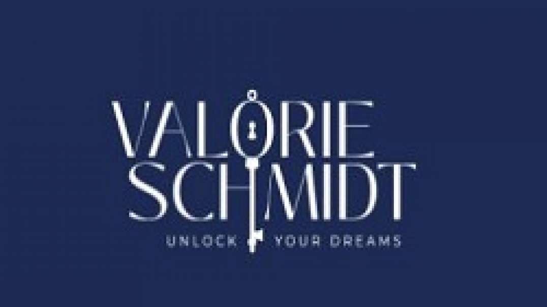 Valorie Schmidt - Luxury Real Estate Agent in Barrington, IL