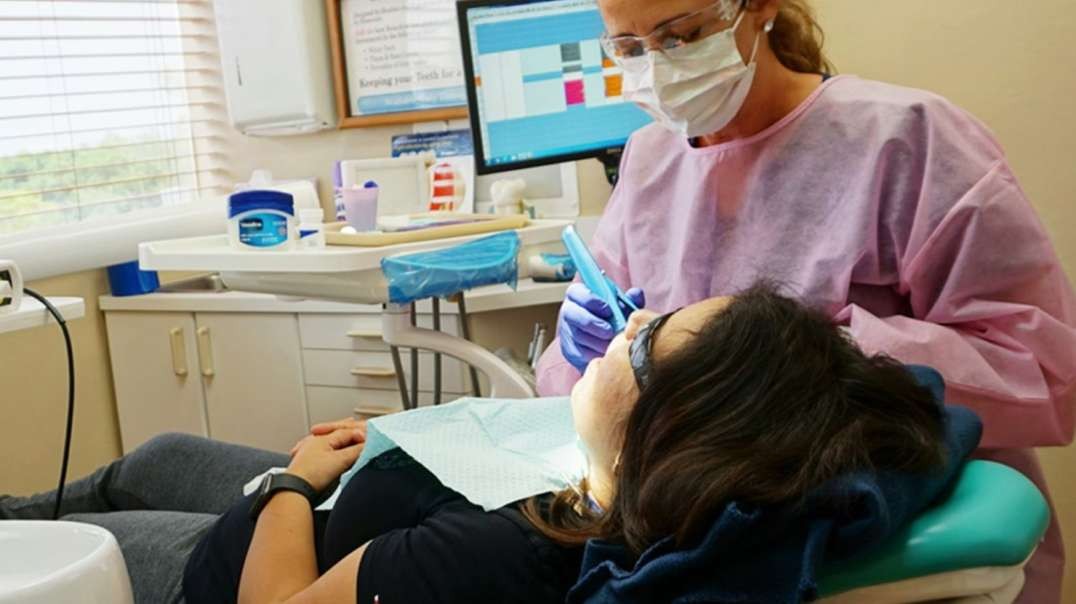 Pembroke Pines Dental Health Center : Professional Teeth Whitening in Pembroke Pines, FL